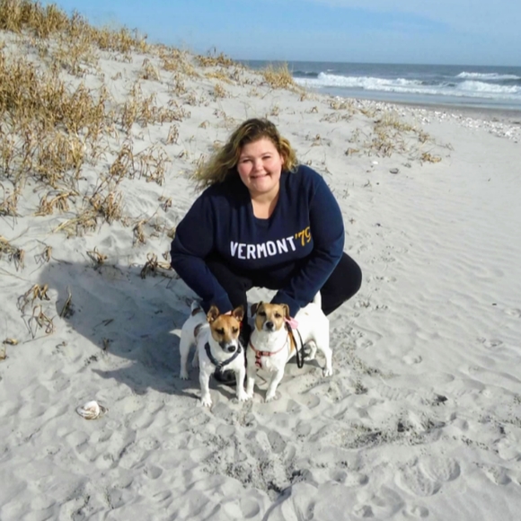 Meet your Posher, Danielle - Picture 7 of 16